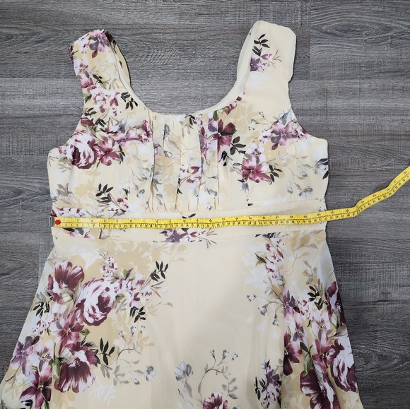 2 for $10  Connected Apparel dress Size 18W yellow and floral - Picture 4 of 5
